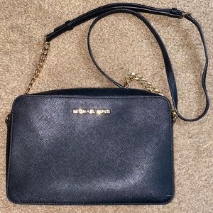 Michael Kors Jet Set Lg EW Crossbody black